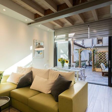 White Suite With Private Terrace By Rent All Côme Extérieur photo